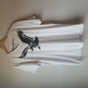 American Eagle Men’s V Neck T-shirt